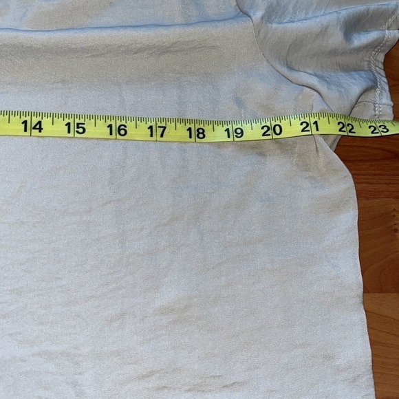 Vanilla Star juniors silver gray short sleeve top Size Large - Picture 6 of 8